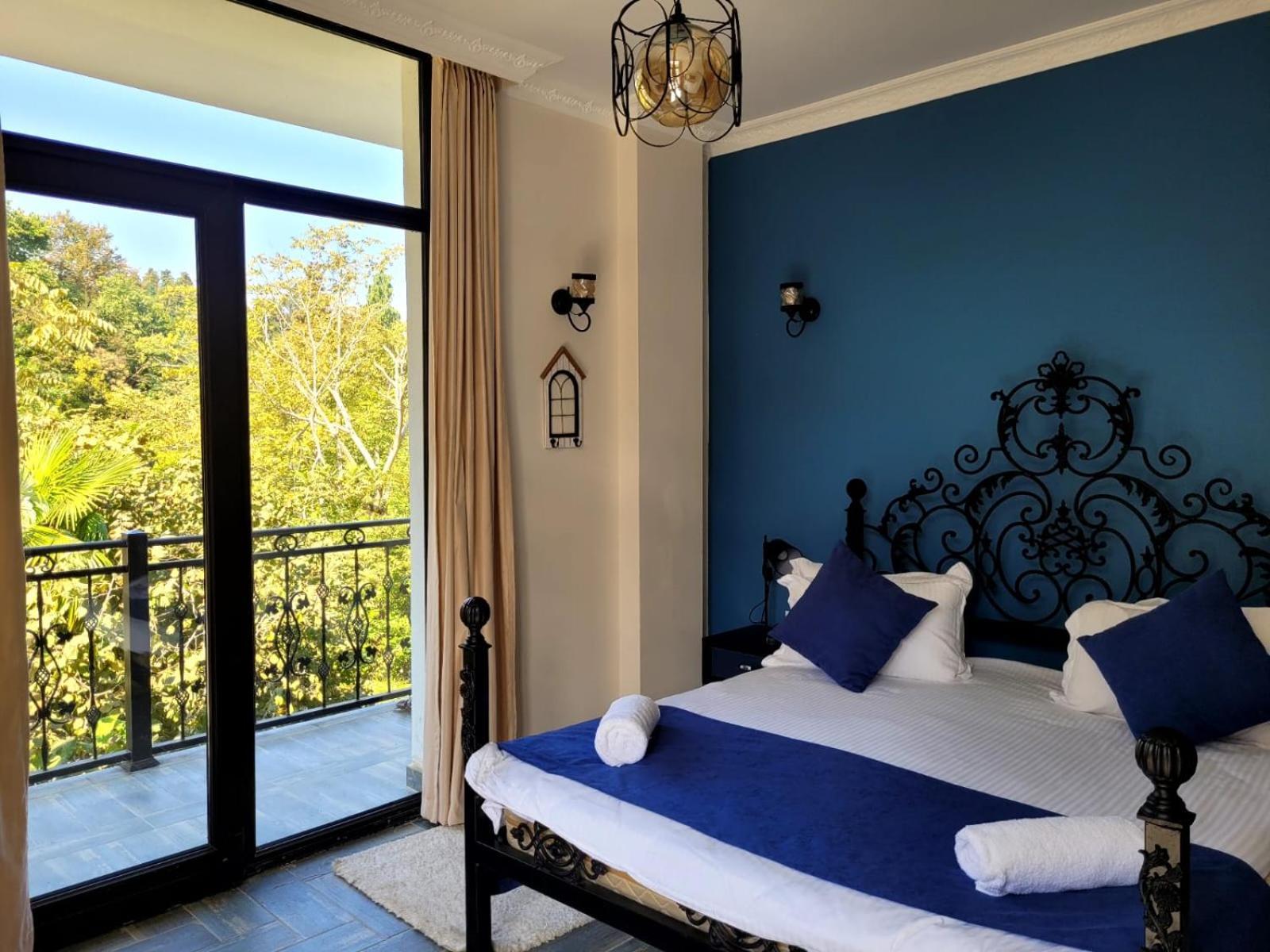 River Boutique Hotel Batumi Exteriör bild